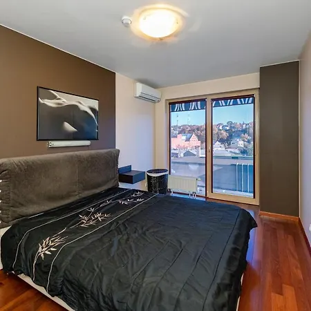 Panoramic Centre By Polo Butas *