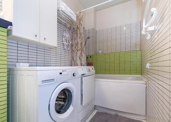 Panoramic Centre By Polo *